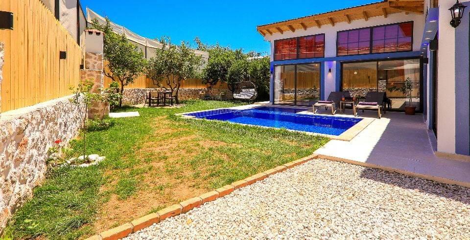 Kaş Gelemiş'te Muhteşem Doğada, Özel Havuzlu, Balayı Villası-39600