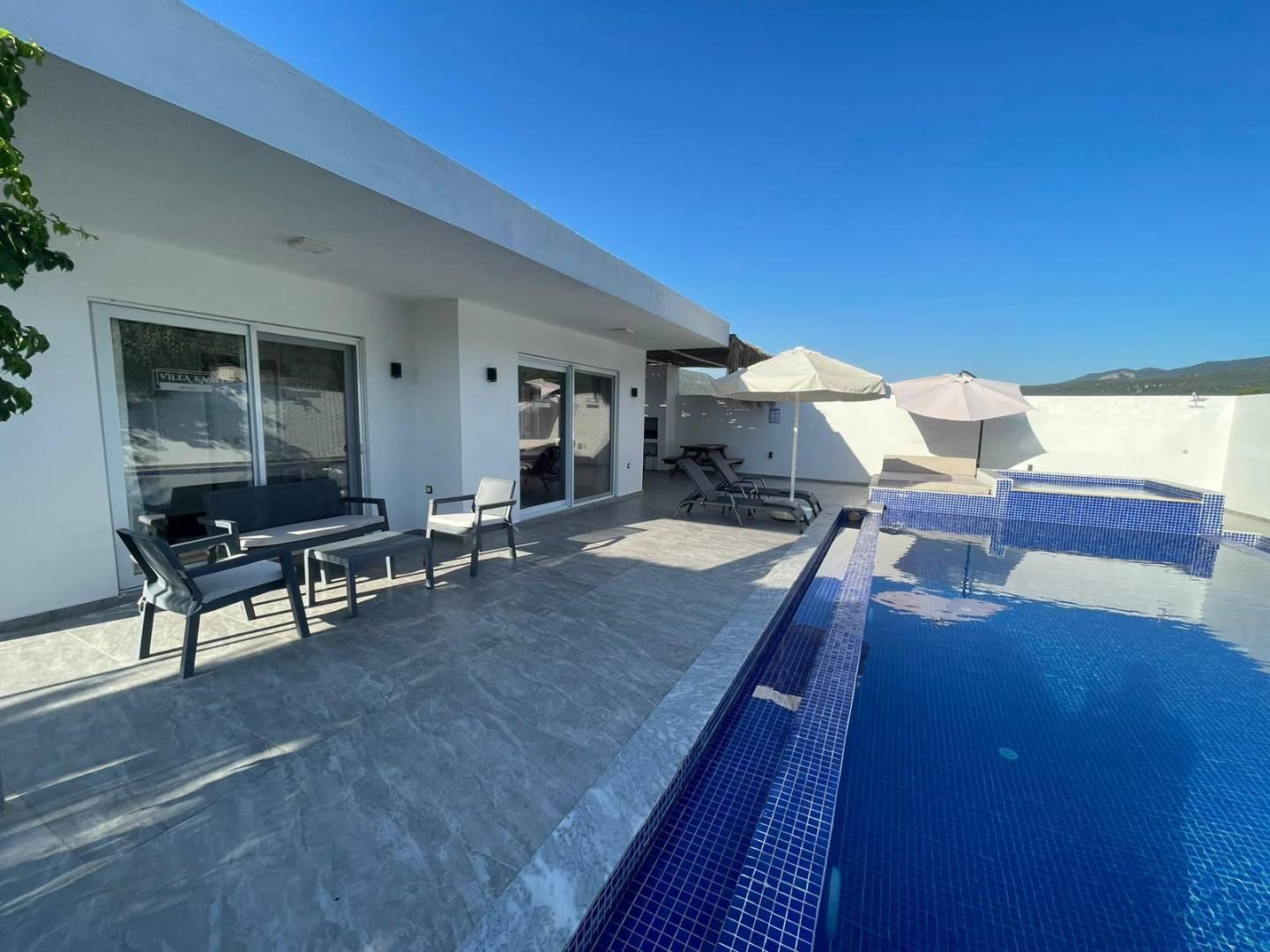 Kaş Sarıbelen'de Balayı Çiftlerine Uygun, Özel Havuzlu, Ferah Villa-43533