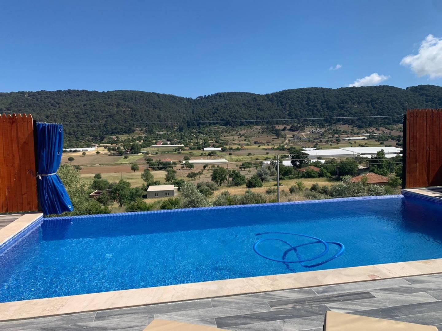 Kaş Sarıbelen'de Balayı Çiftlerine Uygun, Özel Havuzlu, Şık Villa-43824