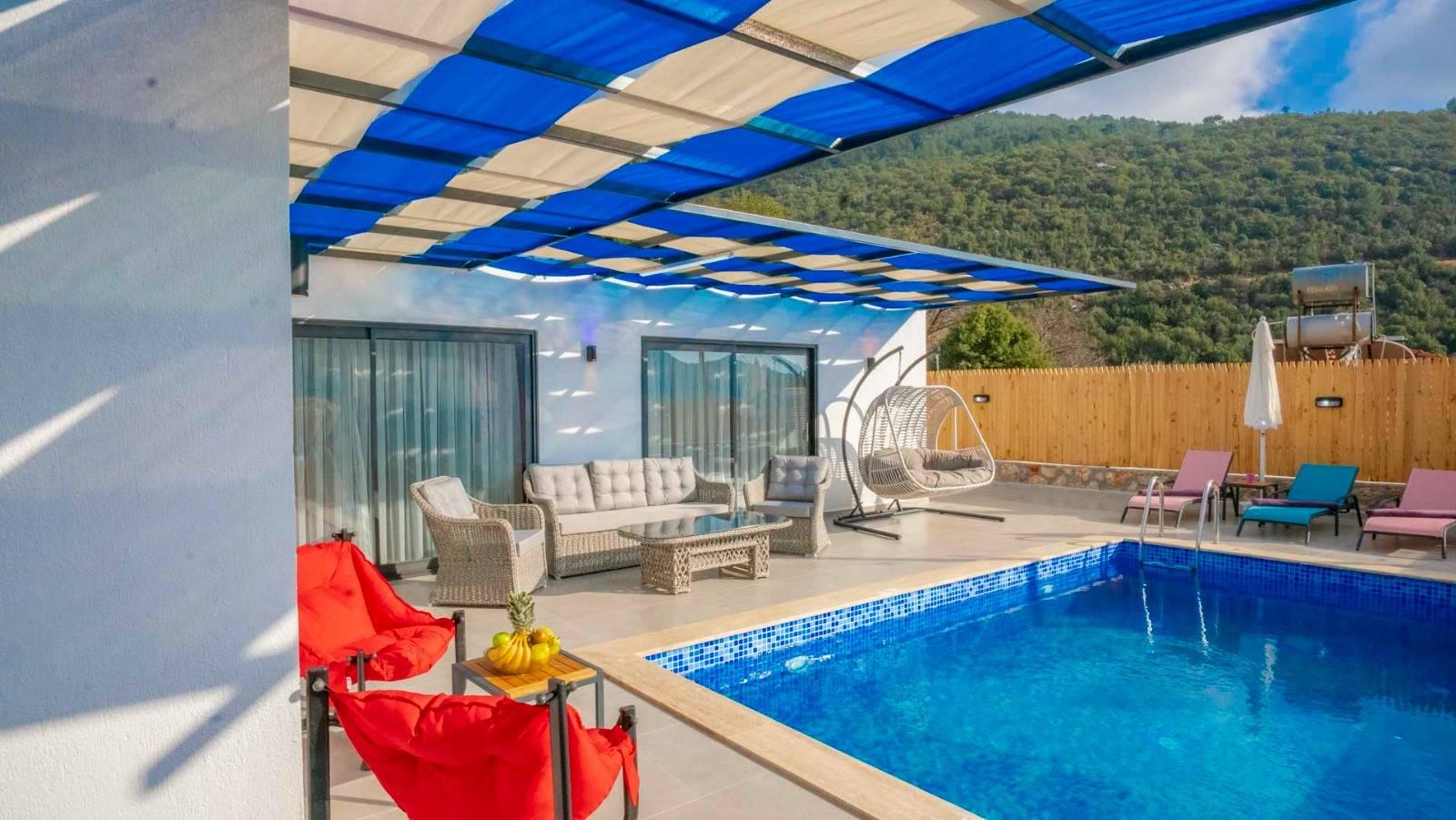 Kaş Sarıbelen'de Çekirdek Ailelere Uygun, Özel Havuzlu, Ferah Villa-43827