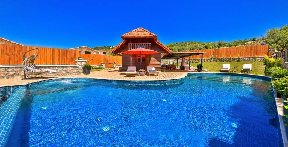 Kaş Sarıbelen'de Gözlerden Uzak, Özel Havuzlu, 5 Kişilik Villa