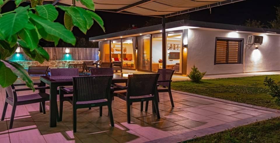 Kaş Sarıbelen'de Yemyeşil Doğada, Özel Havuzlu, Konforlu Villa-40319