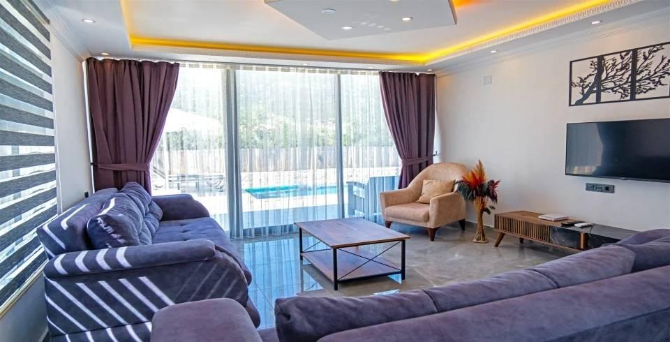 Kaş Sarıbelen'de Yemyeşil Doğada, Özel Havuzlu, Konforlu Villa-40319