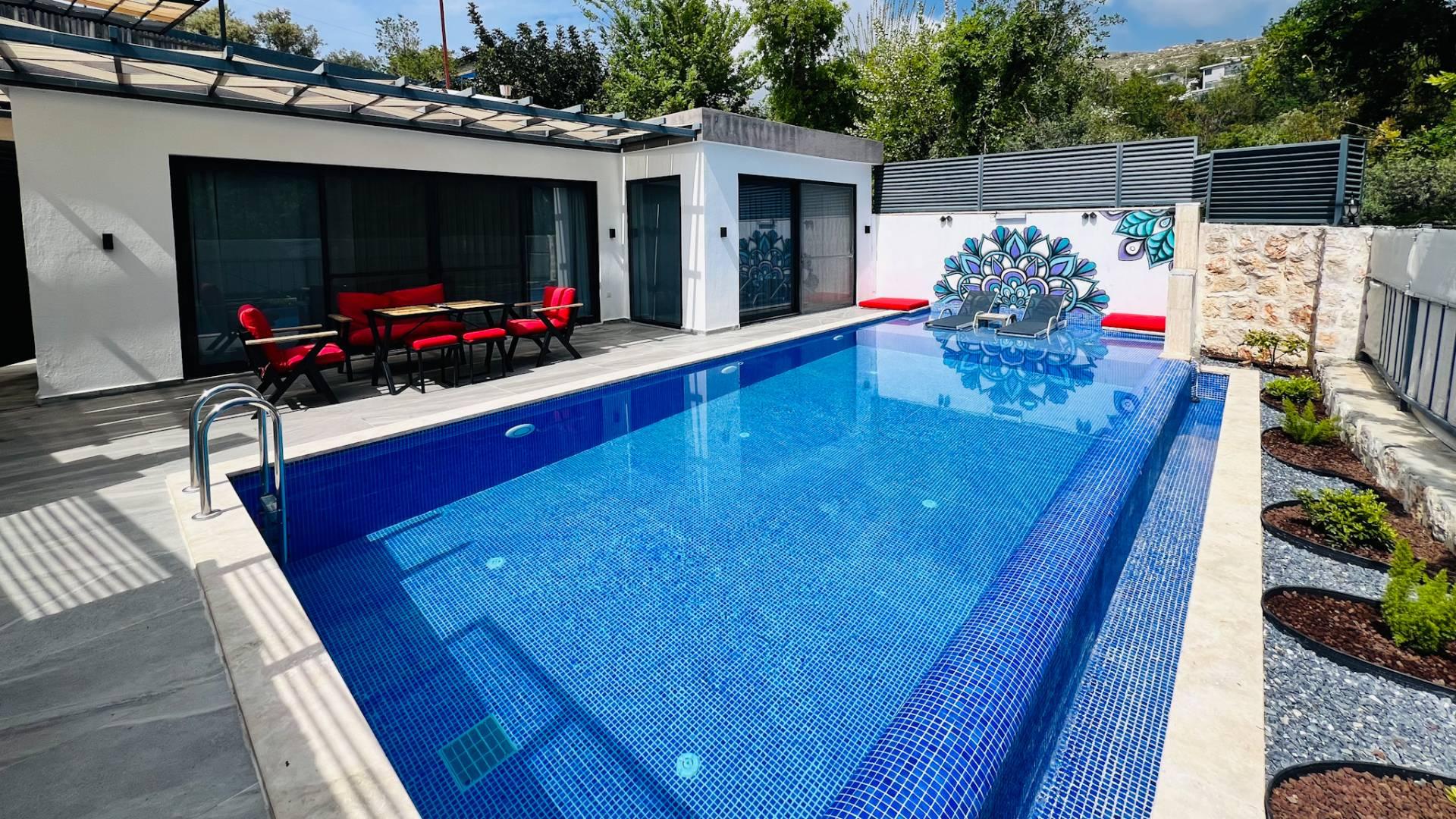 Kaş Üzümlü'de Balayı Çiftlerine Uygun, Özel Havuzlu, Modern Villa-35653