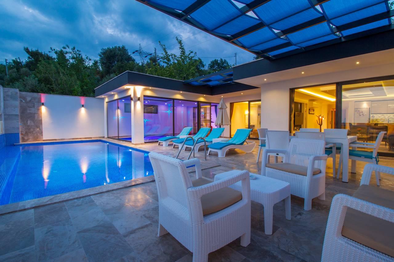 Kaş Üzümlü'de Çekirdek Ailelere Uygun, Özel Havuzlu, Tatil Villası-42979