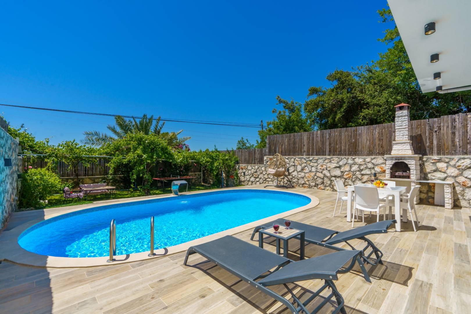 Kaş Üzümlü'de Doğa İçerisinde, Özel Havuzlu, Balayı Villası-43855