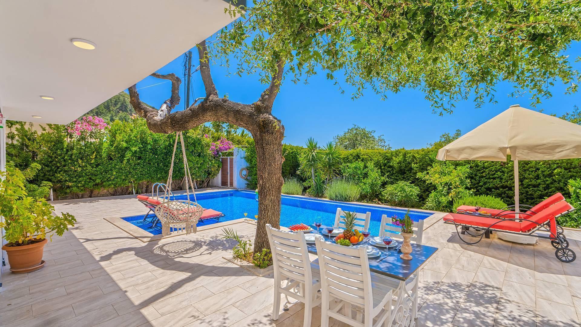 Kaş Üzümlü'de Sakin Konumda, Özel Havuzlu, Balayı Villası-31247