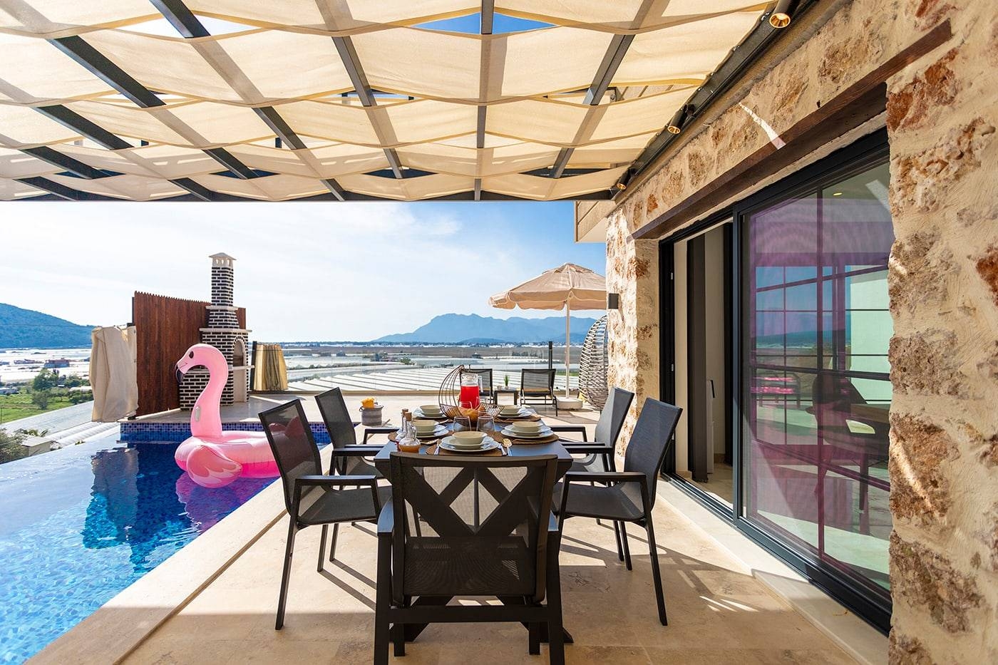 Kaş Yeşilköy'de Çekirdek Ailelere Uygun, Özel Havuzlu, Jakuzili Villa