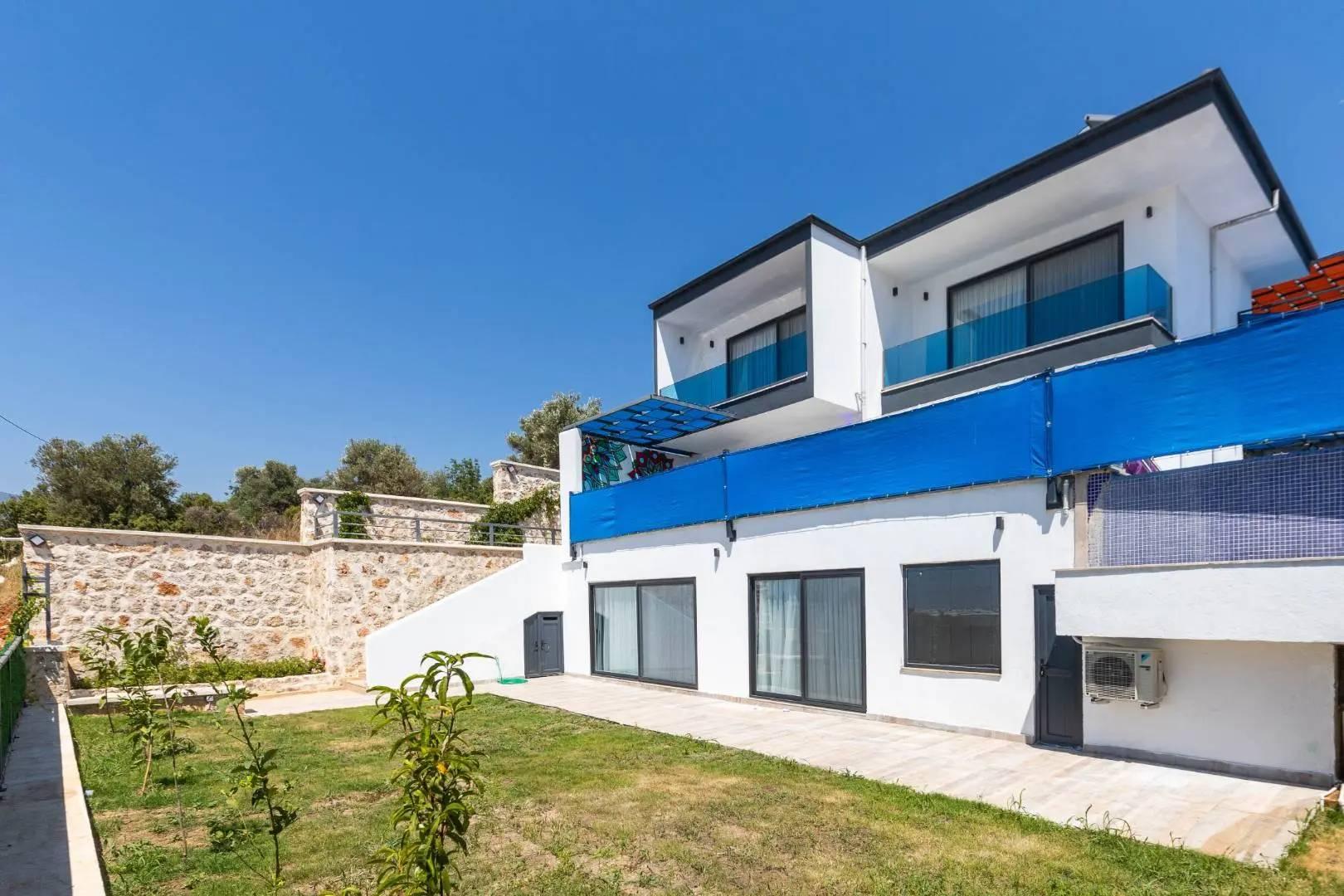 Kaş Yeşilköy'de Doğayla İç İçe, Özel Havuzlu, Konforlu Villa-41424