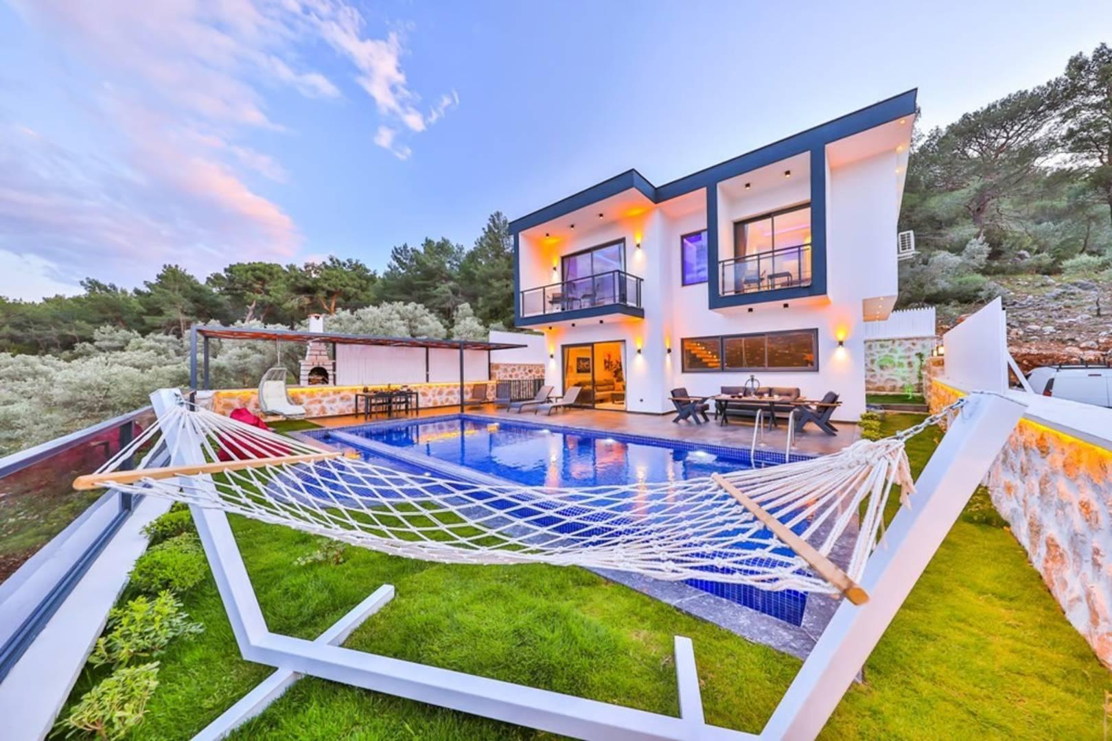 Kaş Yeşilköy'de Eşsiz Doğa İçinde, Özel Havuzlu, Lüks Villa-43983