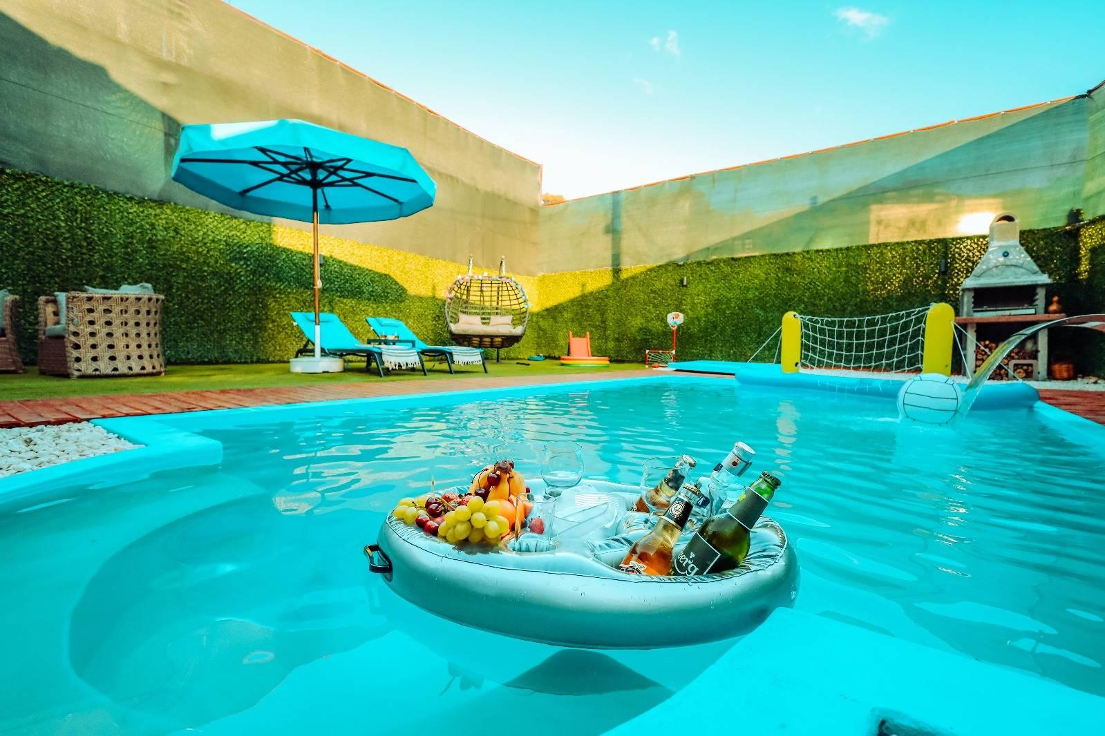 Kaş Yeşilköy'de Minimalist Tasarımlı, Özel Havuzlu, Ahşap Villa-42660