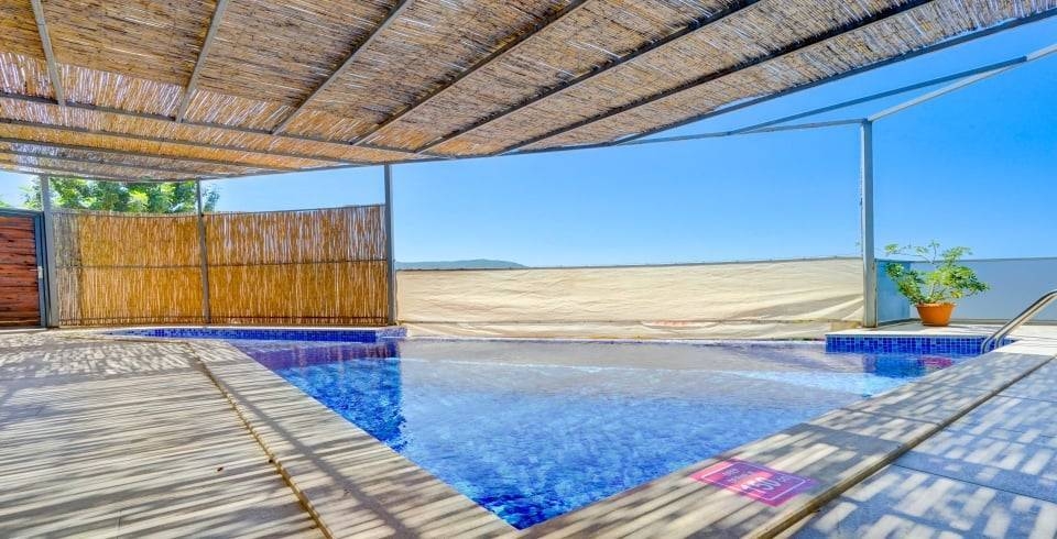 Kaş Yeşilköy'de Sakin Konumda, Özel Havuzlu, Jakuzili Villa