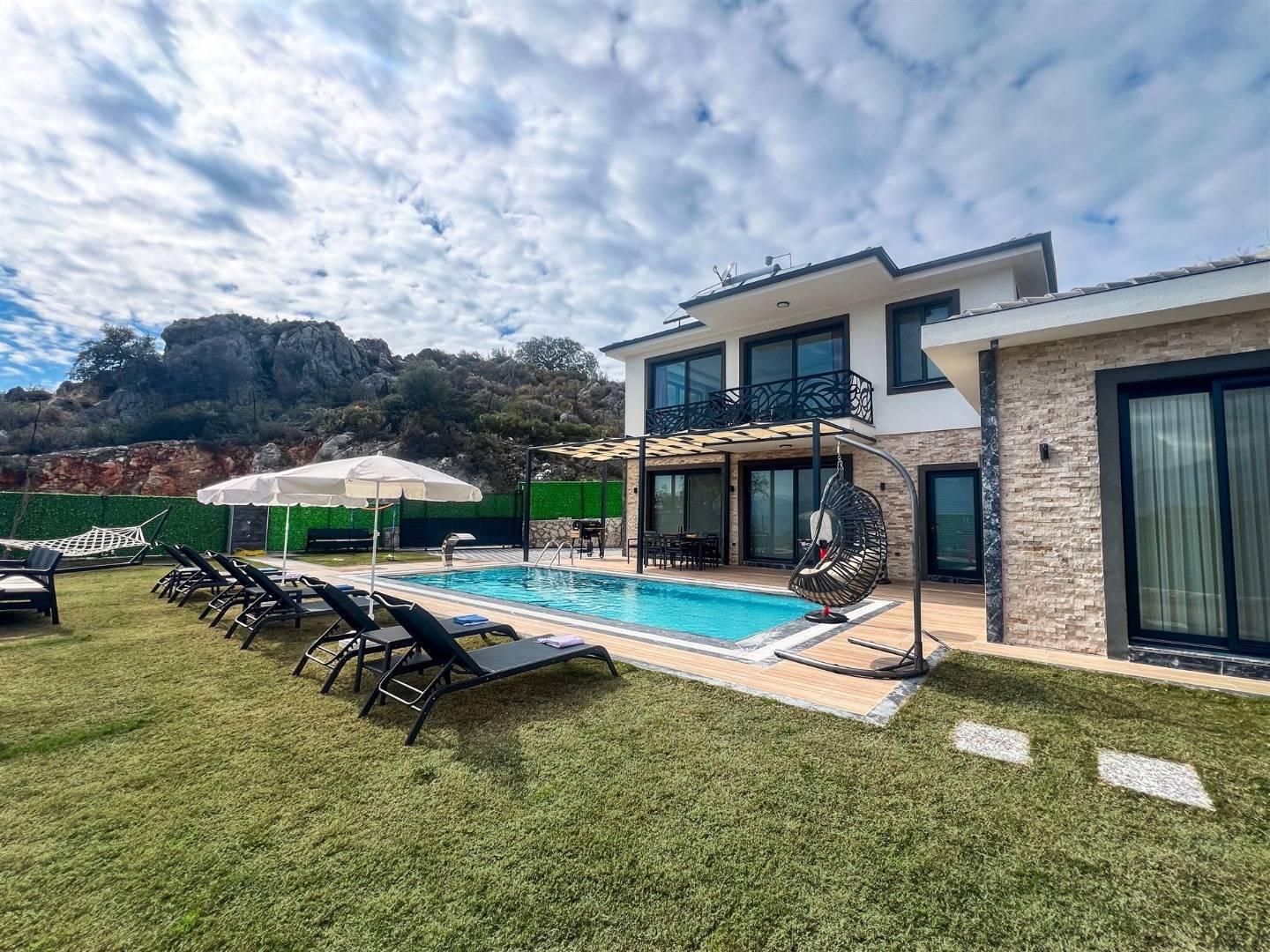 Fethiye Kayaköy'de Deniz Manzaralı, Özel Havuzlu, Konforlu Villa-42013