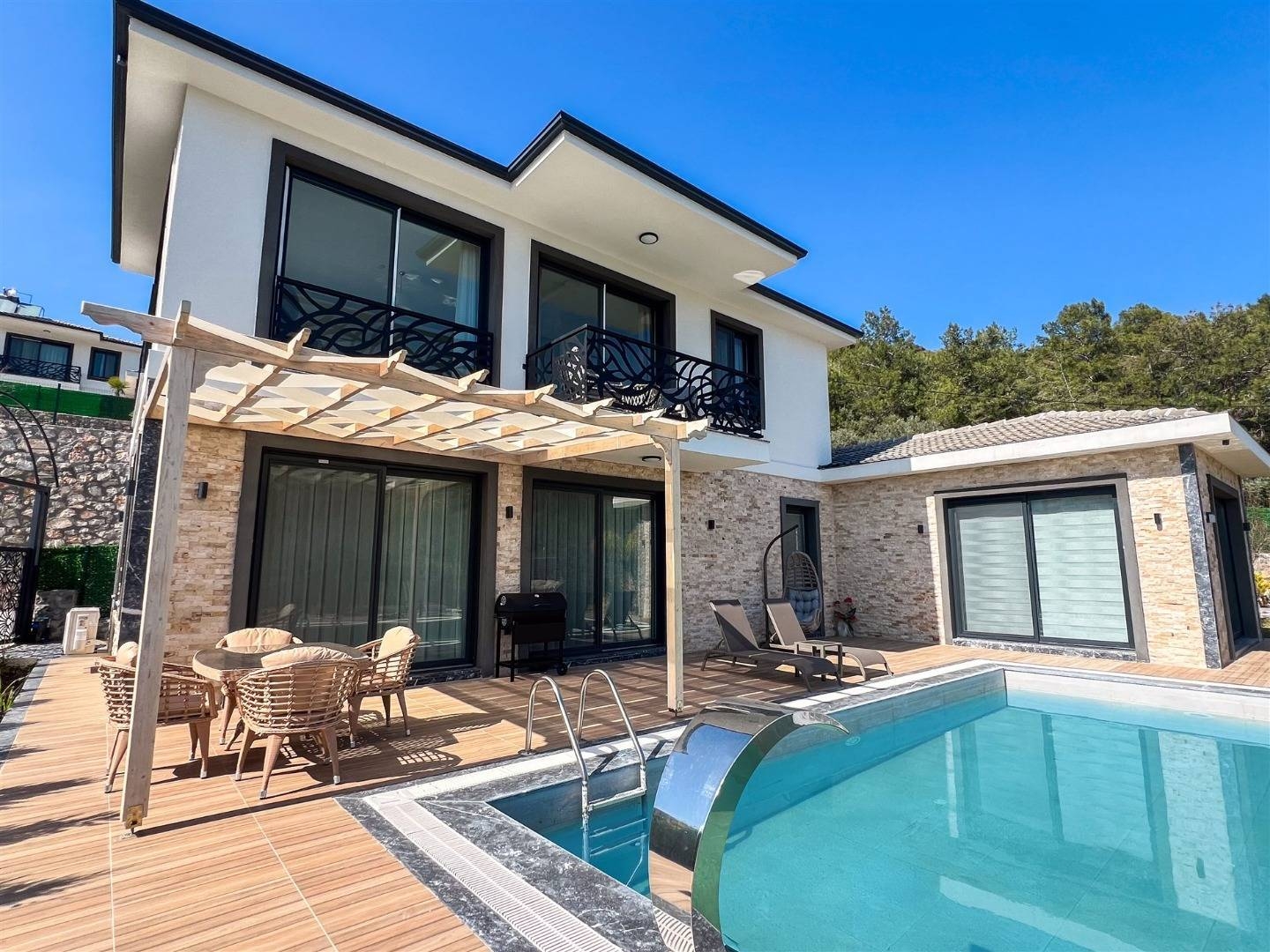 Fethiye Kayaköy'de Doğanın Kucağında, Özel Havuzlu, Modern Villa