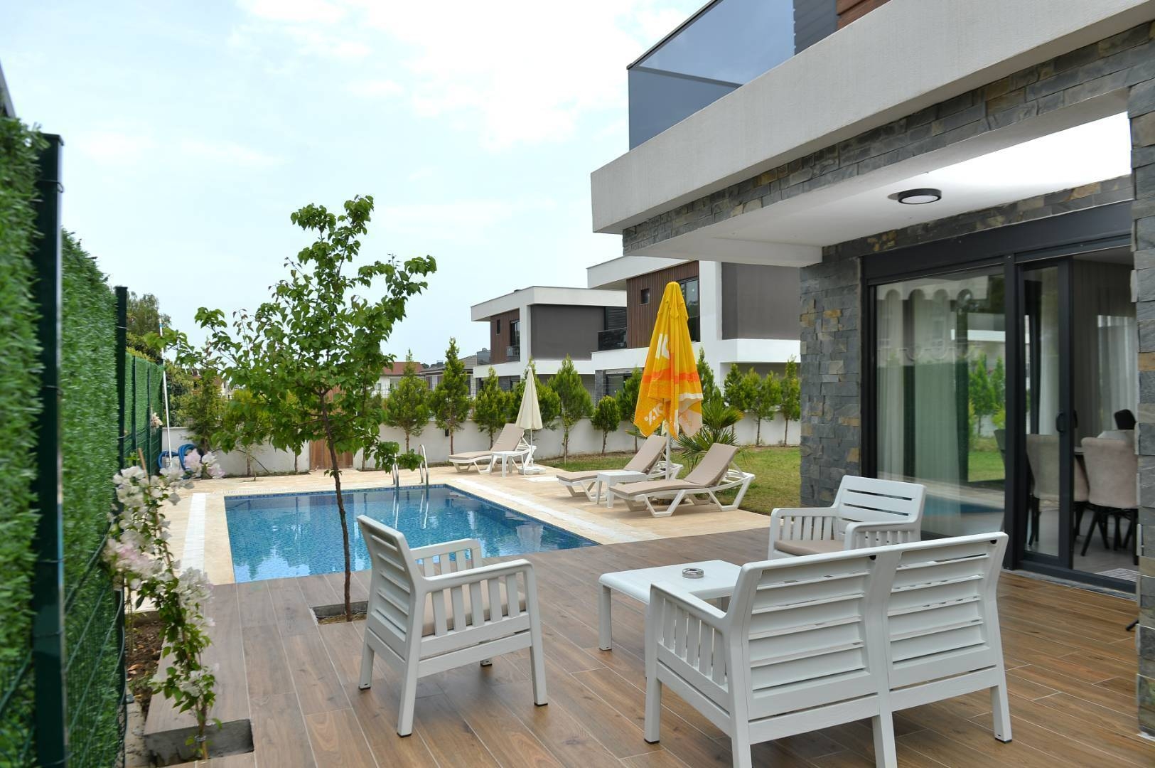 Kemer Göynük'te Geniş Ailelere Uygun, Özel Havuzlu, Konforlu Villa