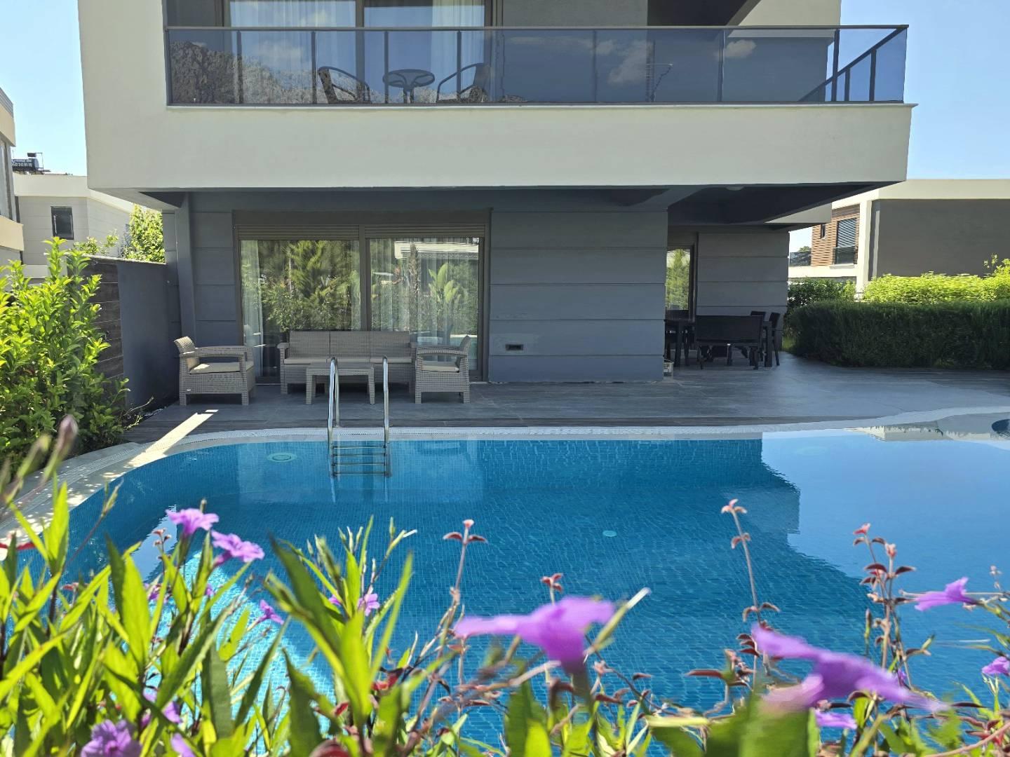 Kemer Göynük'te Doğa İçerisinde, Özel Havuzlu, Lüks Villa-41891