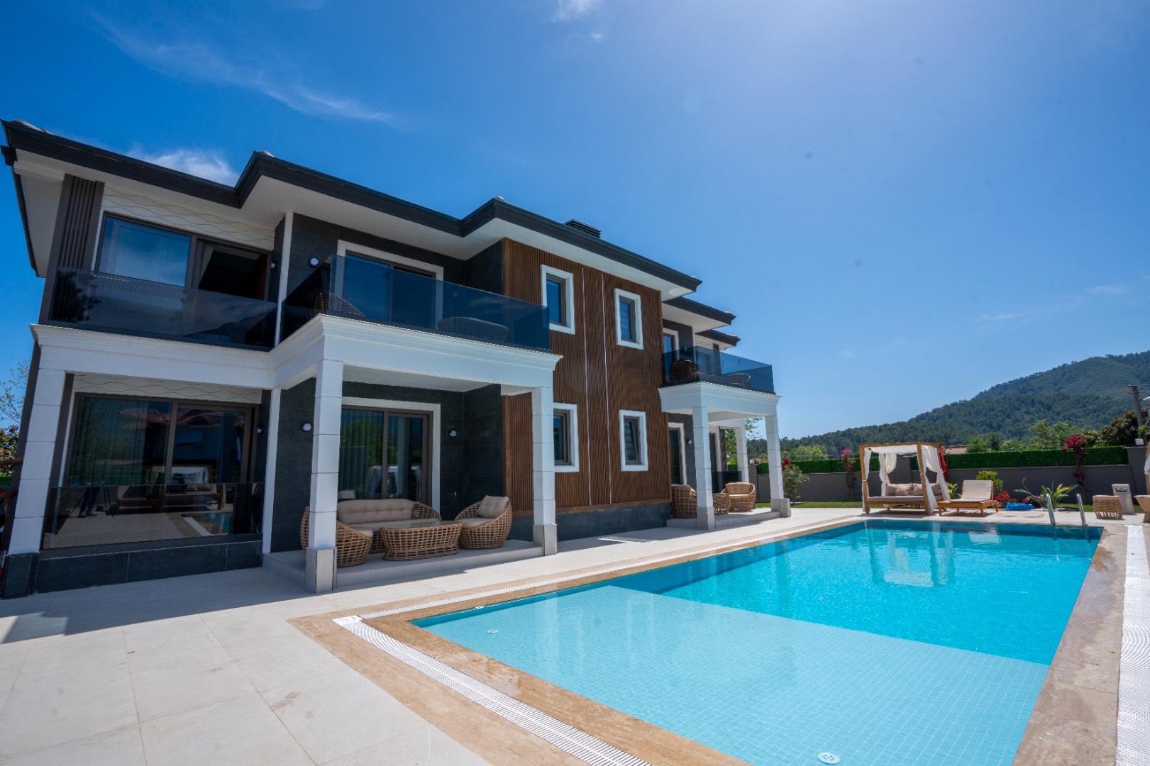 Kemer Tekirova'da Deniz Yakın, Sakin Konumda, Lüks Ev-35042