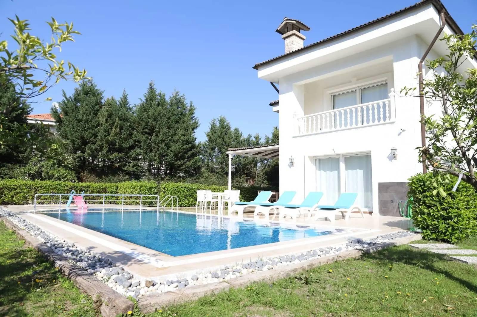 Kemer'de Doğa İle İç İçe, Özel ve Çocuk Havuzlu, Bahçeli Villa-16810