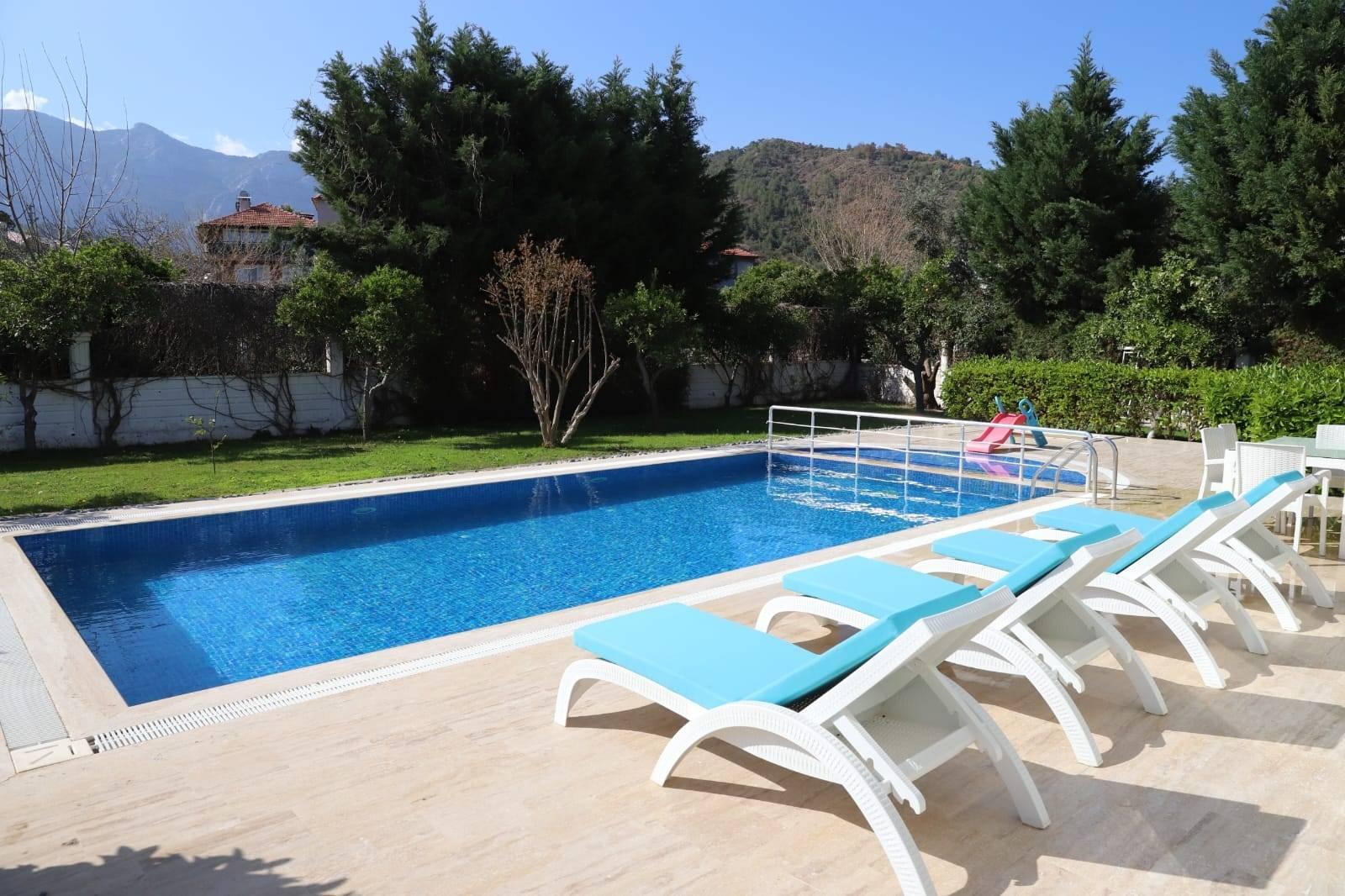 Kemer'de Doğa İle İç İçe, Özel ve Çocuk Havuzlu, Bahçeli Villa-16810