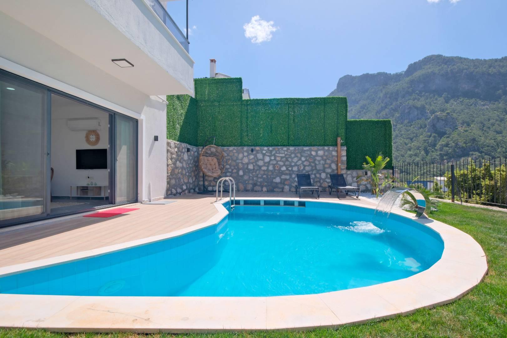 Fethiye Karaağaç'ta Deniz Manzaralı, Özel Havuzlu, Bohem Villa-40612