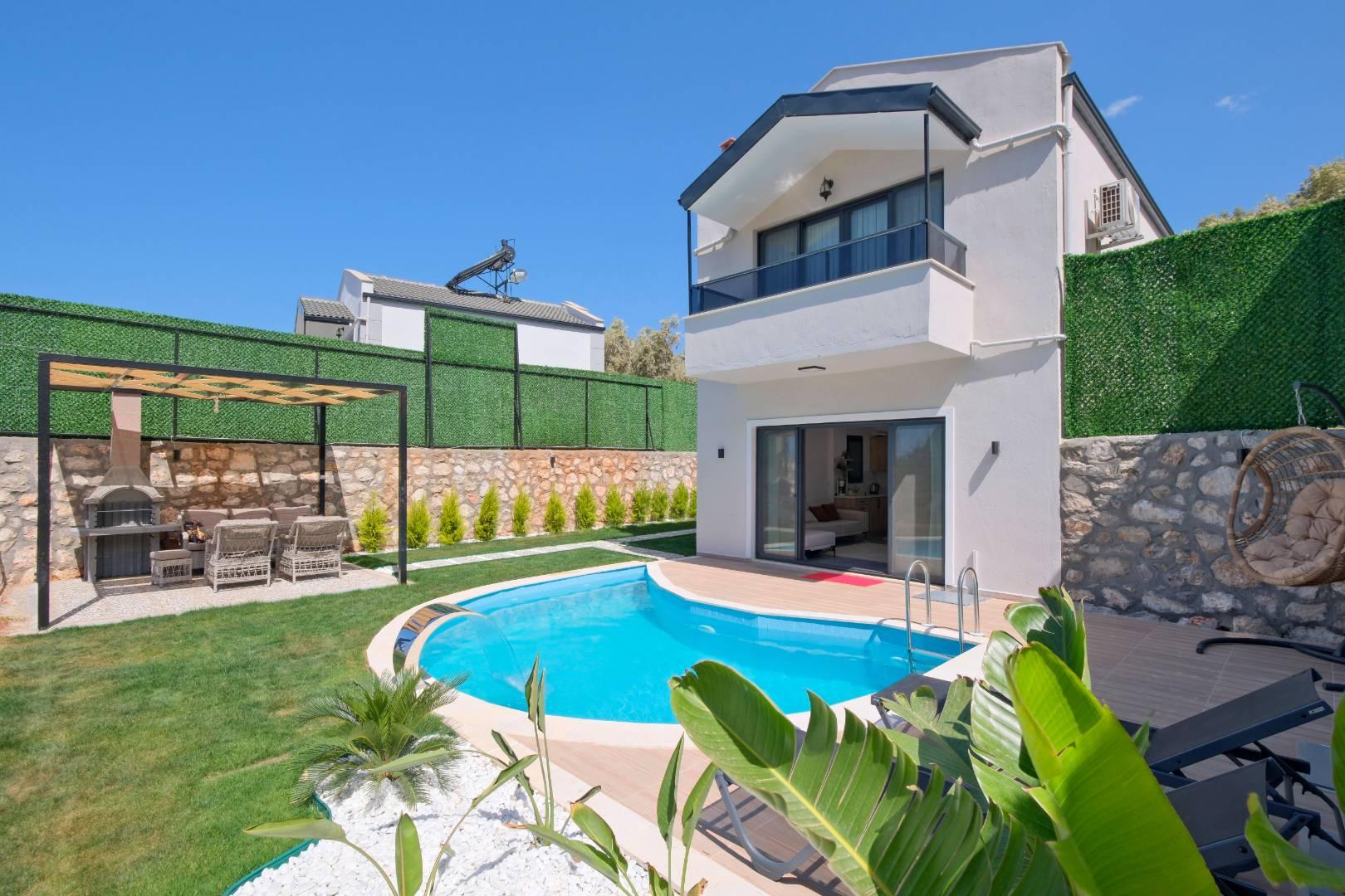 Fethiye Karaağaç'ta Deniz Manzaralı, Özel Havuzlu, Bohem Villa-40612