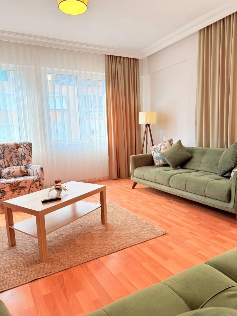 Antalya Konyaaltı'nda Sahile Yakın, Çekirdek Ailelere Uygun, Şık Suit-39243