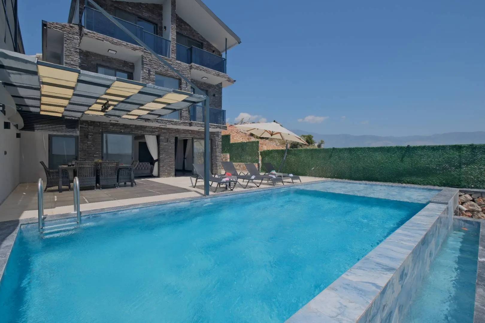 Muğla Seydikemer'de Sakin Konumda, Özel Havuzlu, Tatil Villası