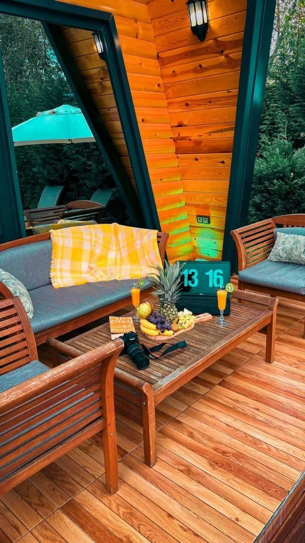 Sapanca Kurtköy'de Doğa İçerisinde, Isıtmalı Havuzlu, Kiralık Bungalov-40306