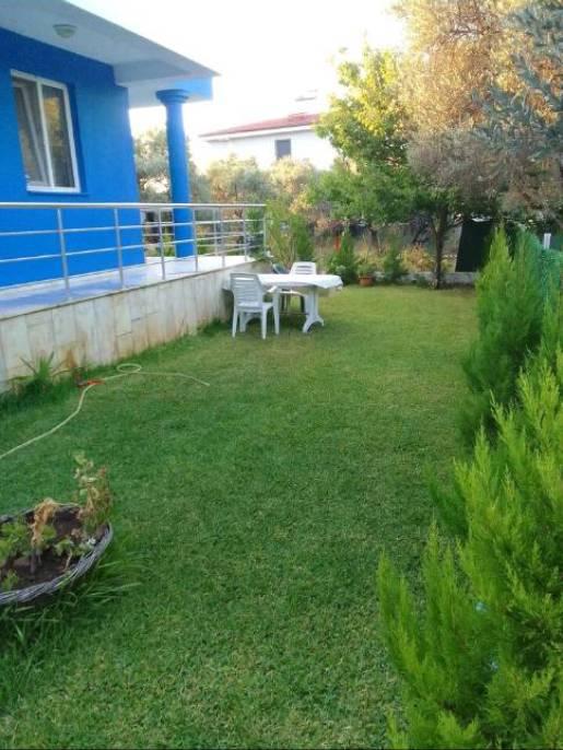 Kuşadası Güzelçamlı'da Elverişli Konumda, Denize Yakın, Konforlu Villa-28154
