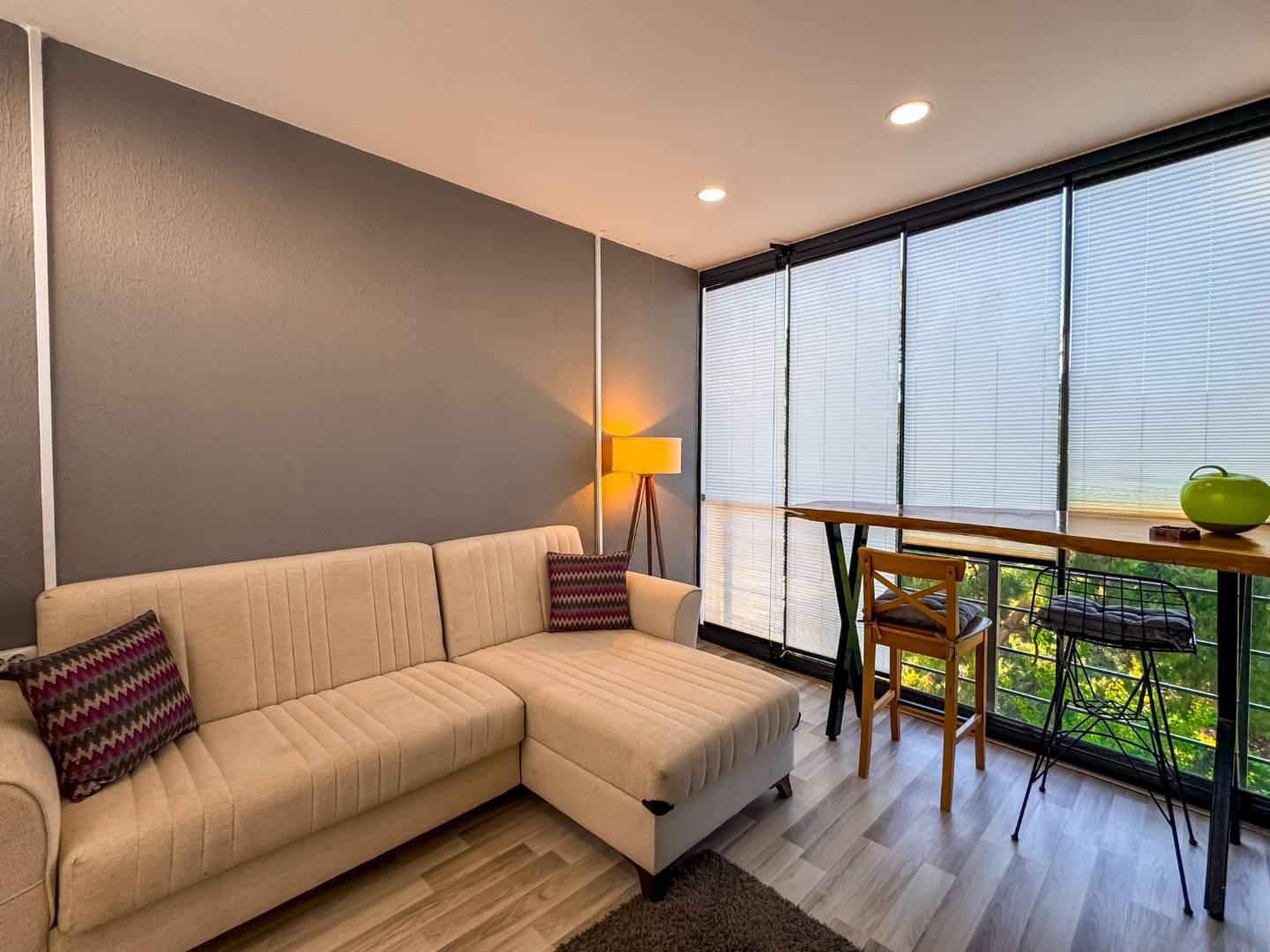 Kuşadası Soğucak'ta Açık ve Kapalı Havuzlu, Spor Salonlu, Tatil Evi-22338