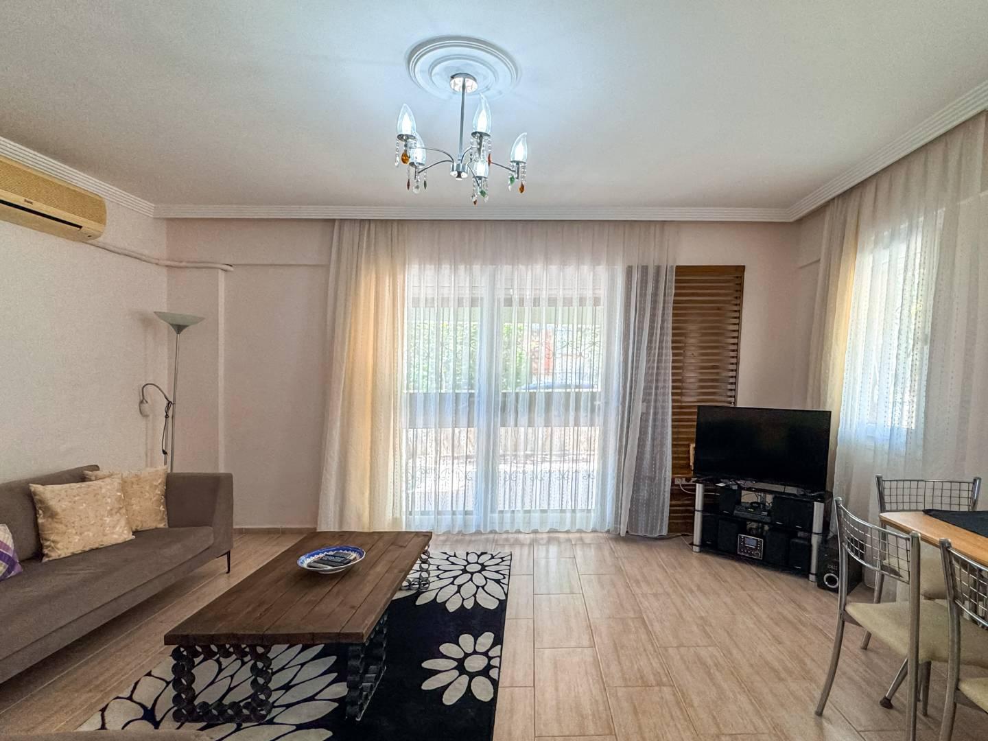 Kuşadası Soğucak'ta Geniş Ailelere Uygun, Özel Havuzlu, Ferah Villa-38004