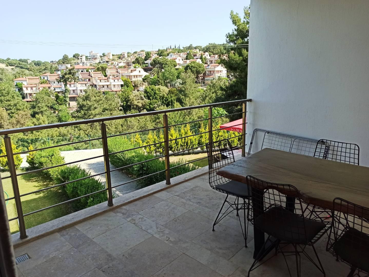 Aydın Kuşadası'nda Doğayla İç İçe, Ortak Havuzlu, Konforlu Ev-19243