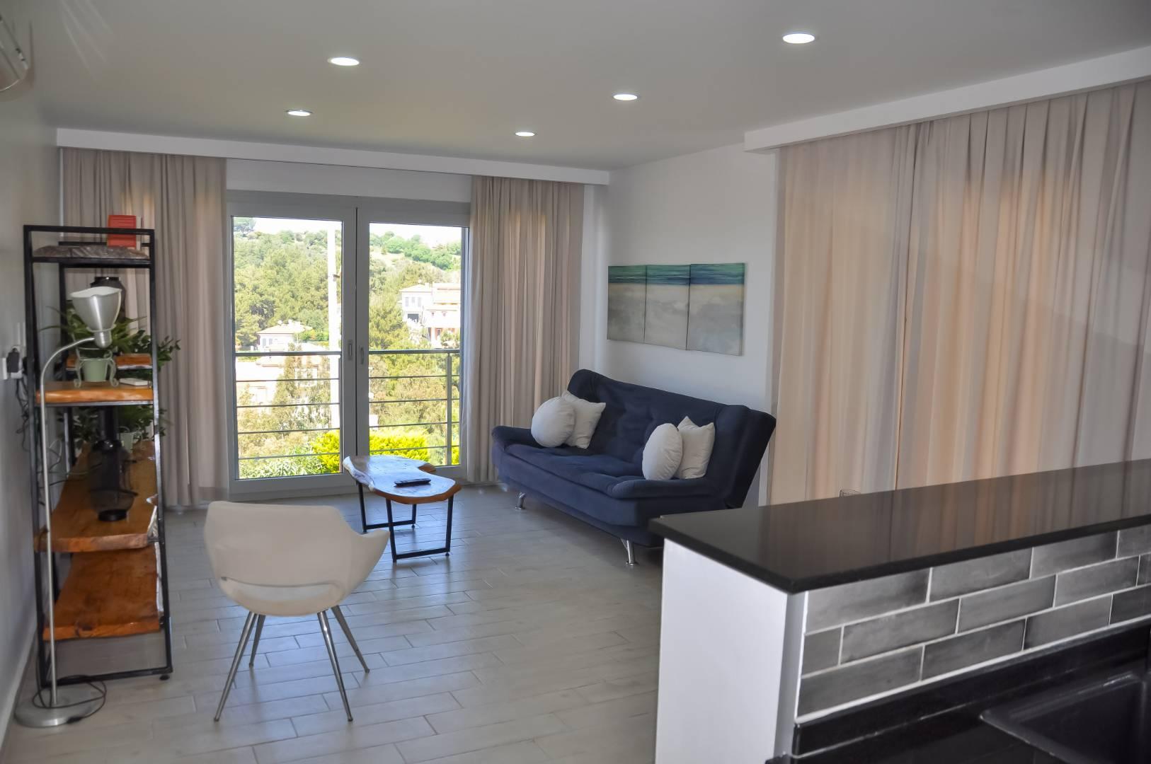 Aydın Kuşadası'nda Doğayla İç İçe, Ortak Havuzlu, Konforlu Ev-19243