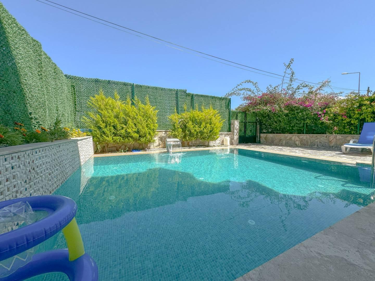 Aydın Kuşadası'nda Geniş Ailelere Uygun, Özel Havuzlu, Lüks Villa-29449