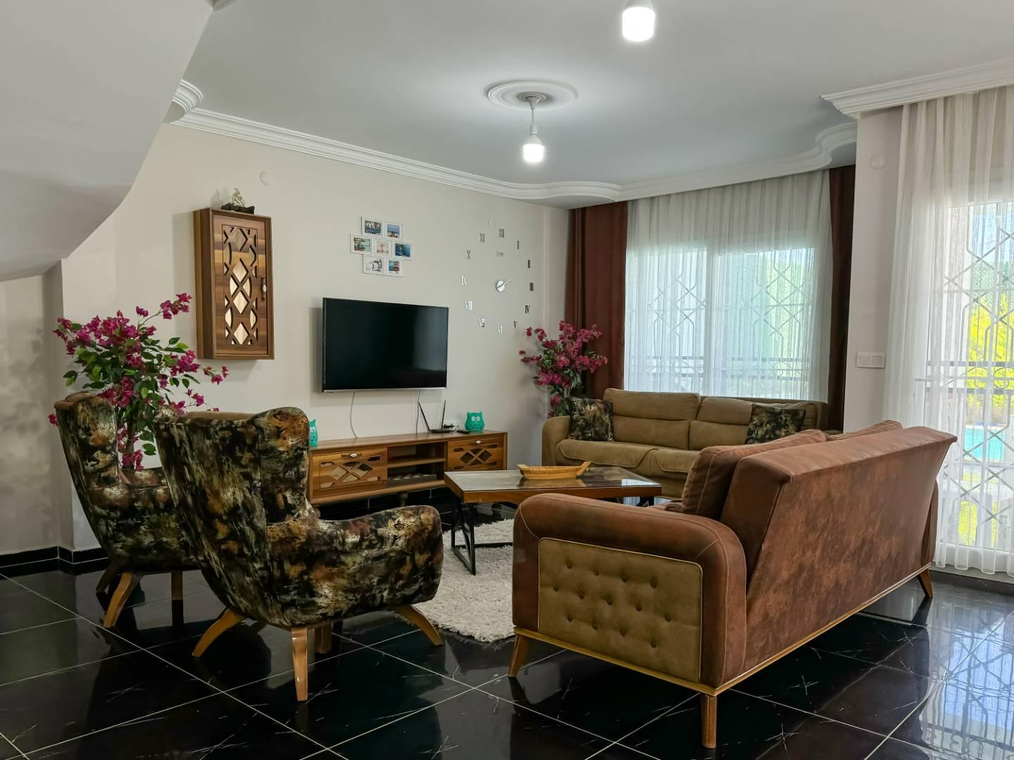 Aydın Kuşadası'nda Geniş Ailelere Uygun, Özel Havuzlu, Lüks Villa-29449