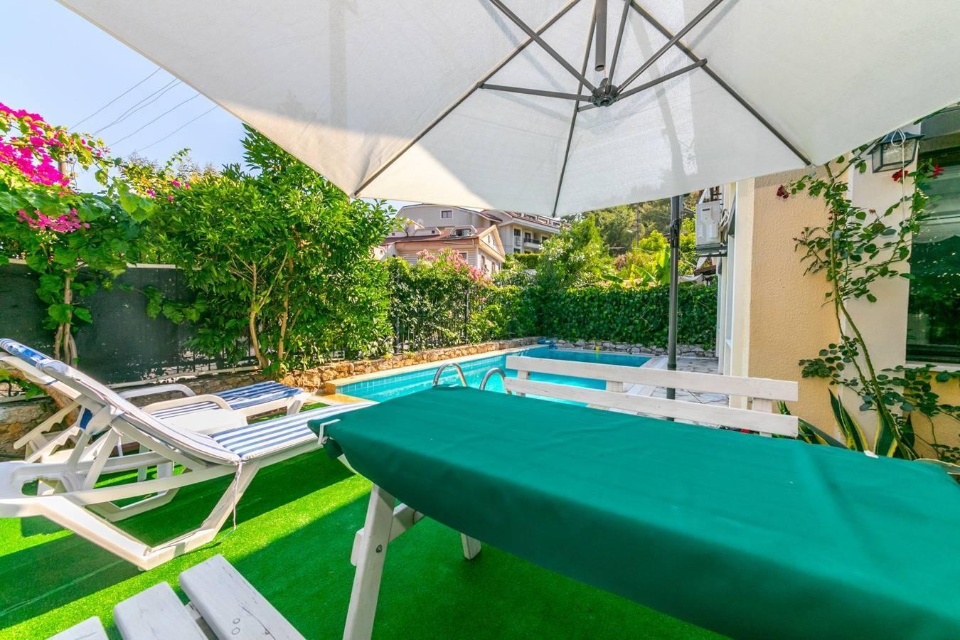 Muğla Marmaris'te Yeşillikler İçerisinde, Özel Havuzlu, Şık Villa-39269