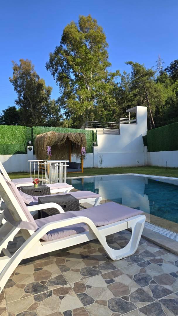 Marmaris Çamlı'da Merkezi Konumda, Özel Havuzlu, Şık Villa-33790