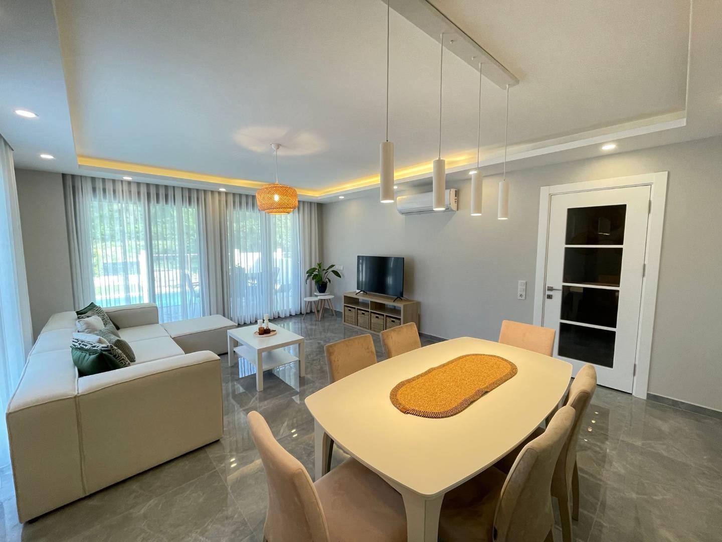 Marmaris Çamlı'da Muhteşem Doğada, Özel Havuzlu, Şık Villa-42511