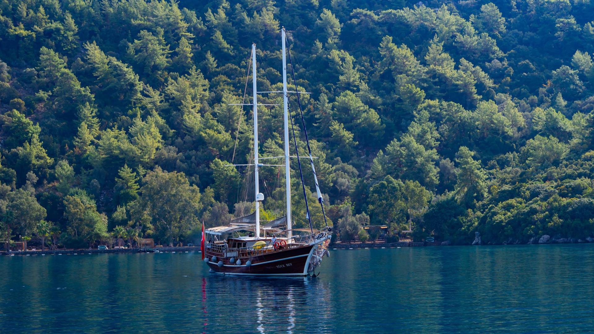 Muğla Marmaris'in Engin Derinliklerinde, 5 Kabinli, Konforlu Gulet