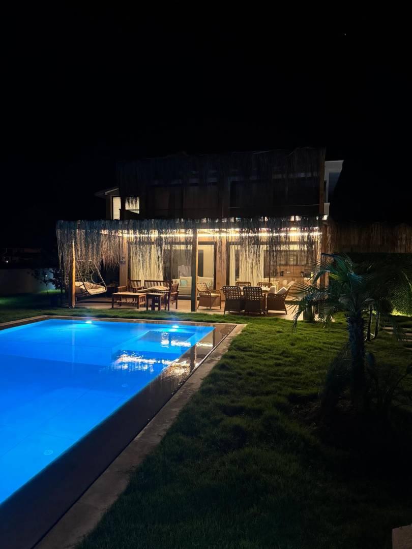 Marmaris Hisarönü'nde Denize Yakın Konumda, Özel Havuzlu, Şık Villa-42825