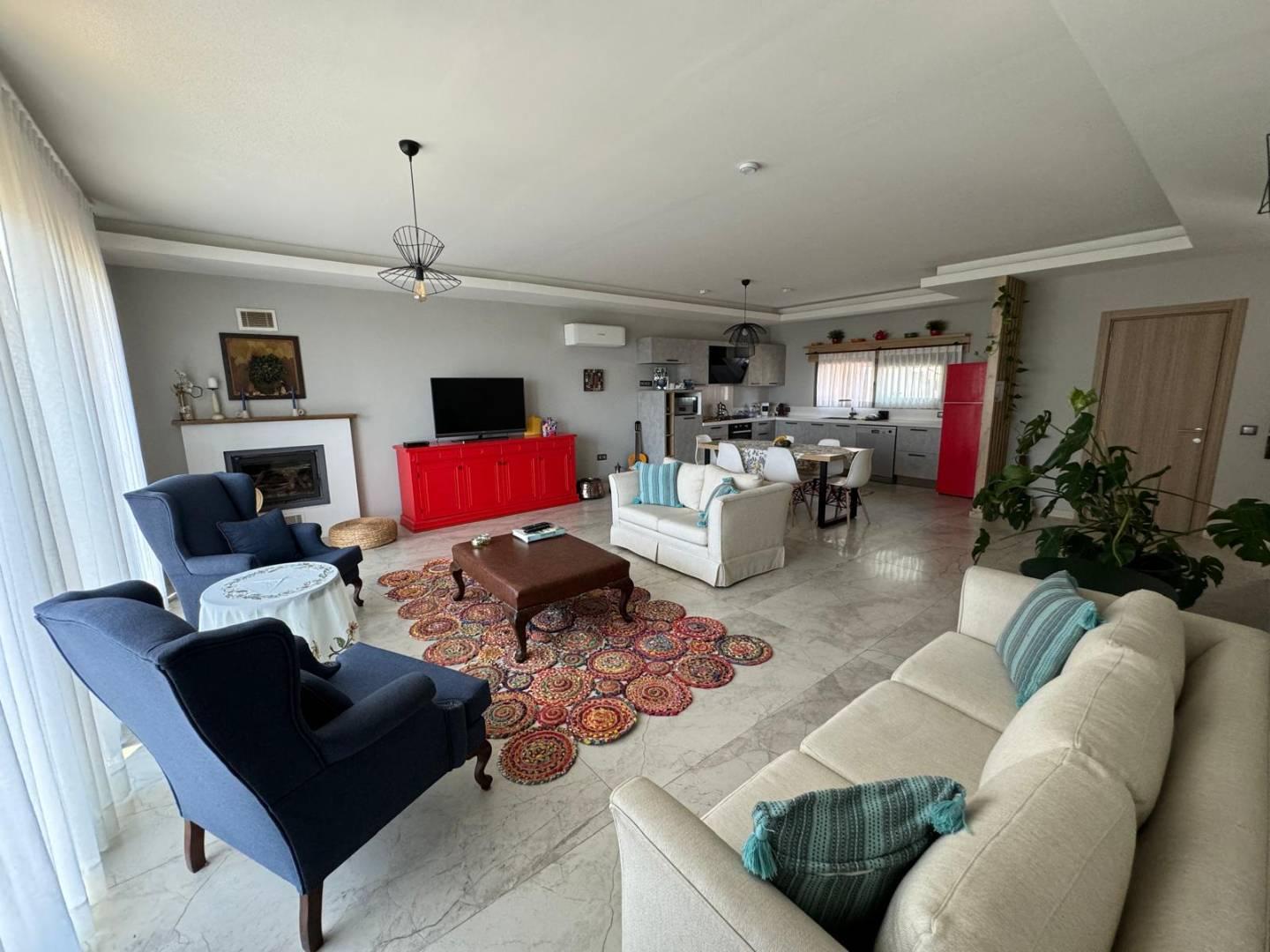 Marmaris Karşıyaka'da Orman Manzaralı, Modern Tasarımlı, İkiz Villa-43452