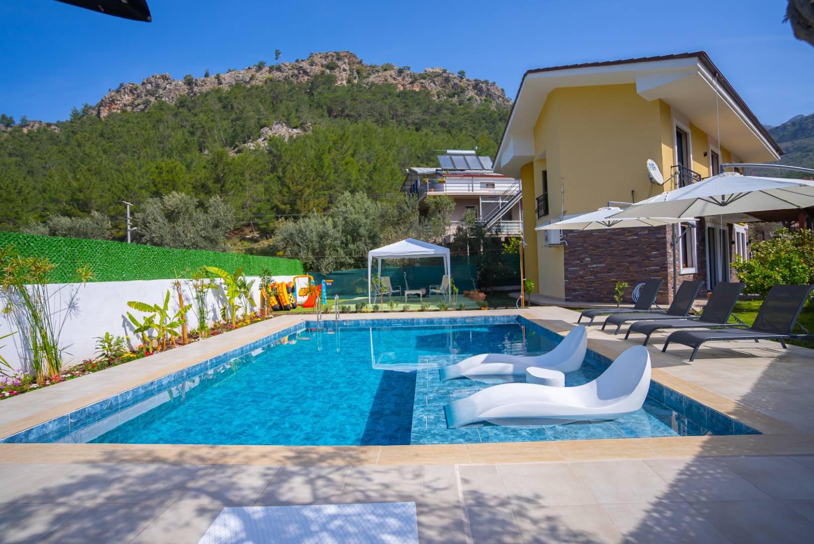 Marmaris Orhaniye'de Kuş Sesleri Eşliğinde, Huzurlu Villa-17707