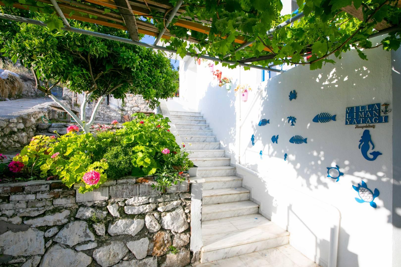 Marmaris Söğüt'de Doğa'nın Kalbinde, Denize Yakın, Bahçeli Tatil Evi-43757
