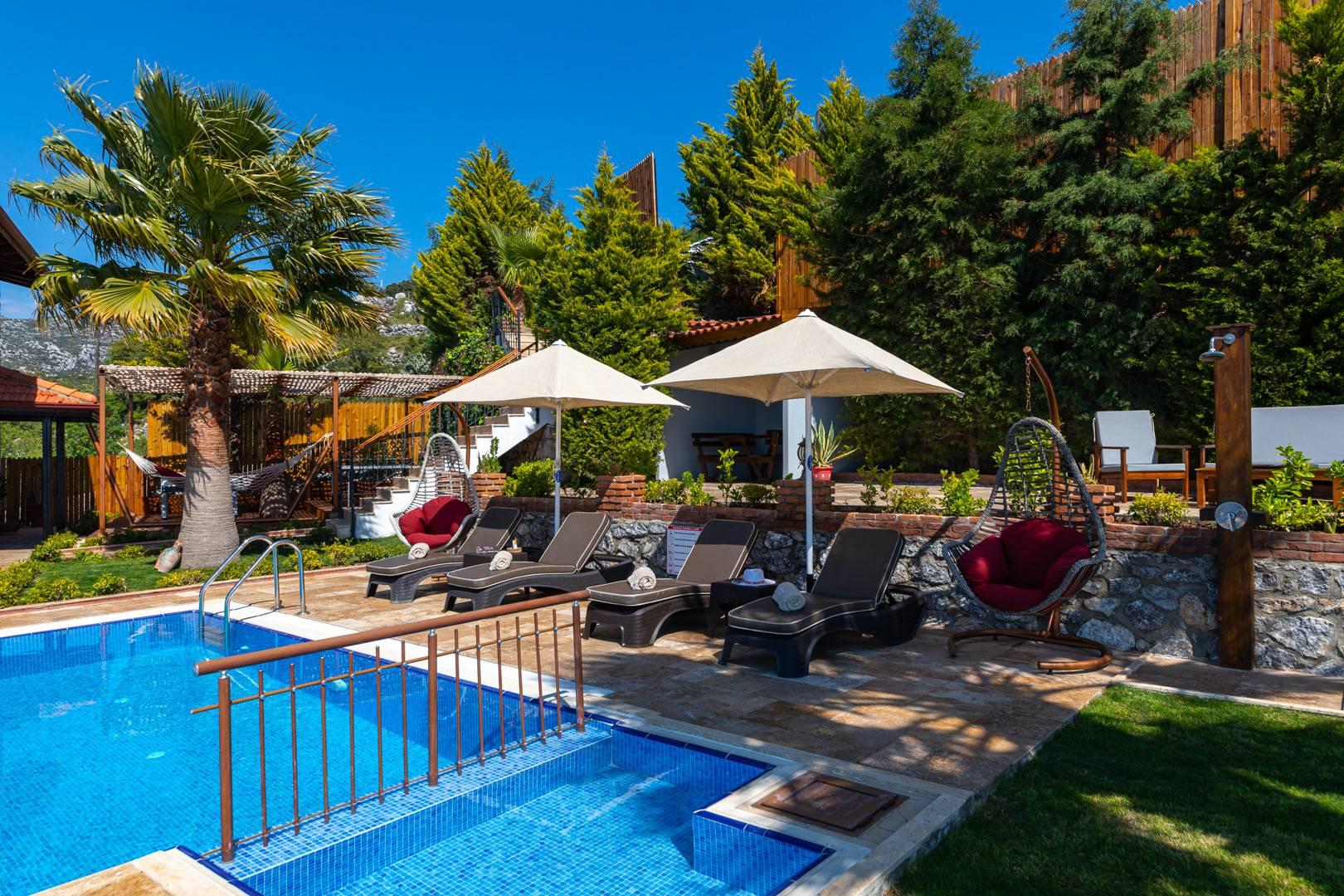 Marmaris Söğüt'de Enfes Deniz Manzaralı, Özel Havuzlu, Lüks Villa-43746