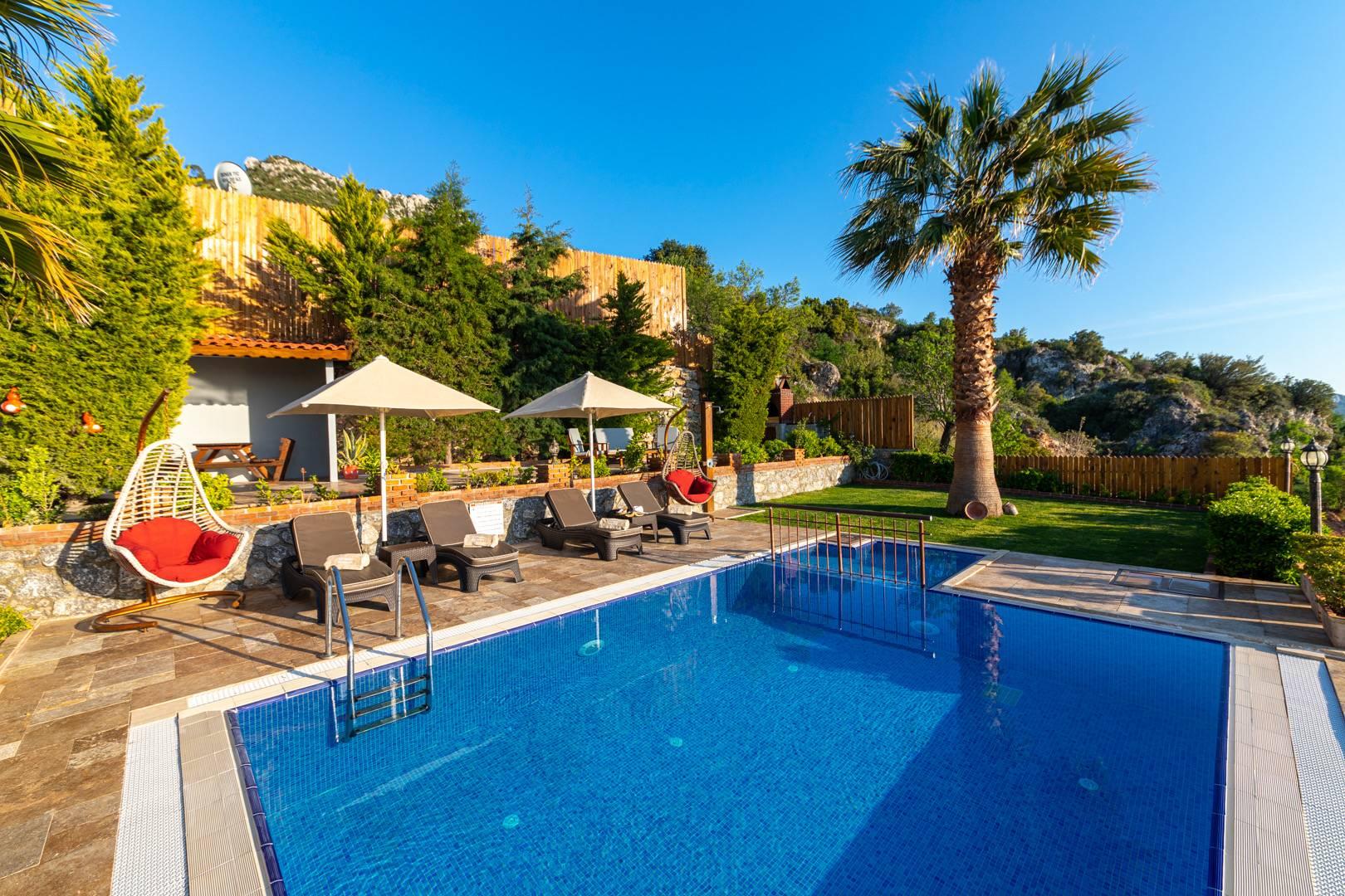 Marmaris Söğüt'de Enfes Deniz Manzaralı, Özel Havuzlu, Lüks Villa-43746