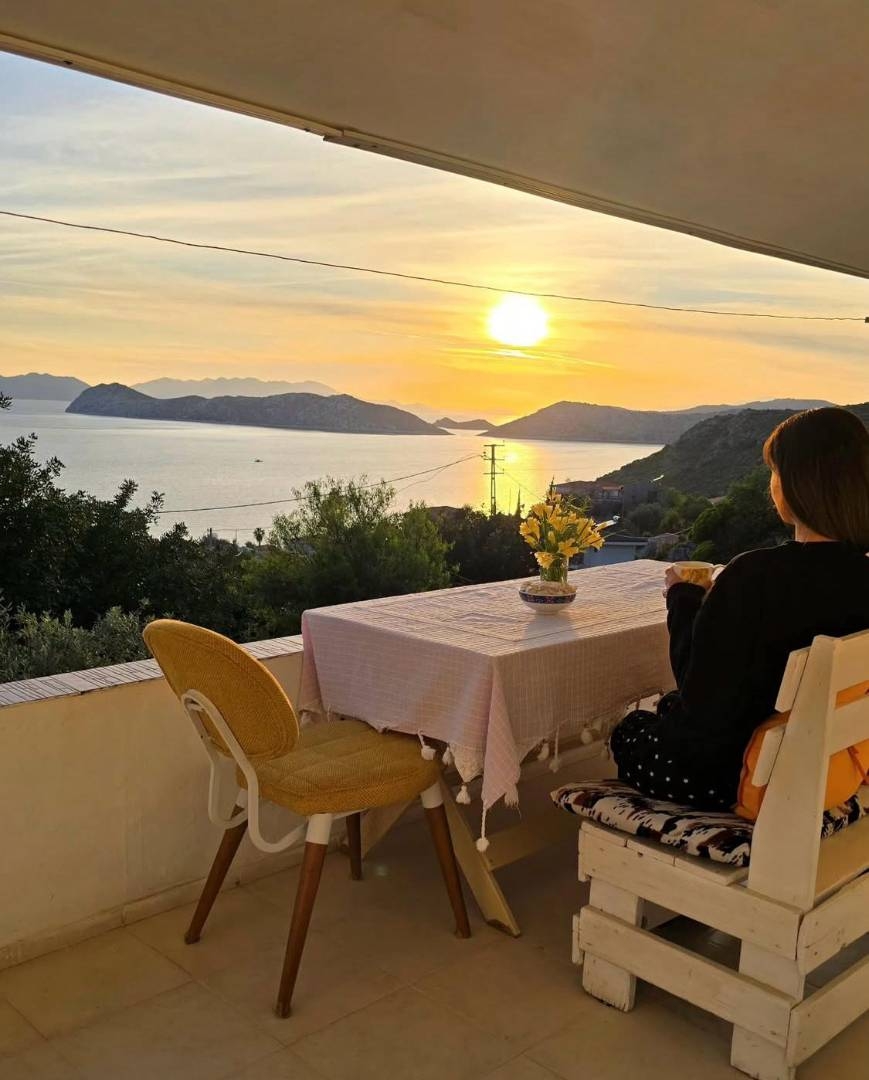 Marmaris Söğüt'te Deniz Manzaralı, 4 Kişilik, Konforlu Tatil Evi