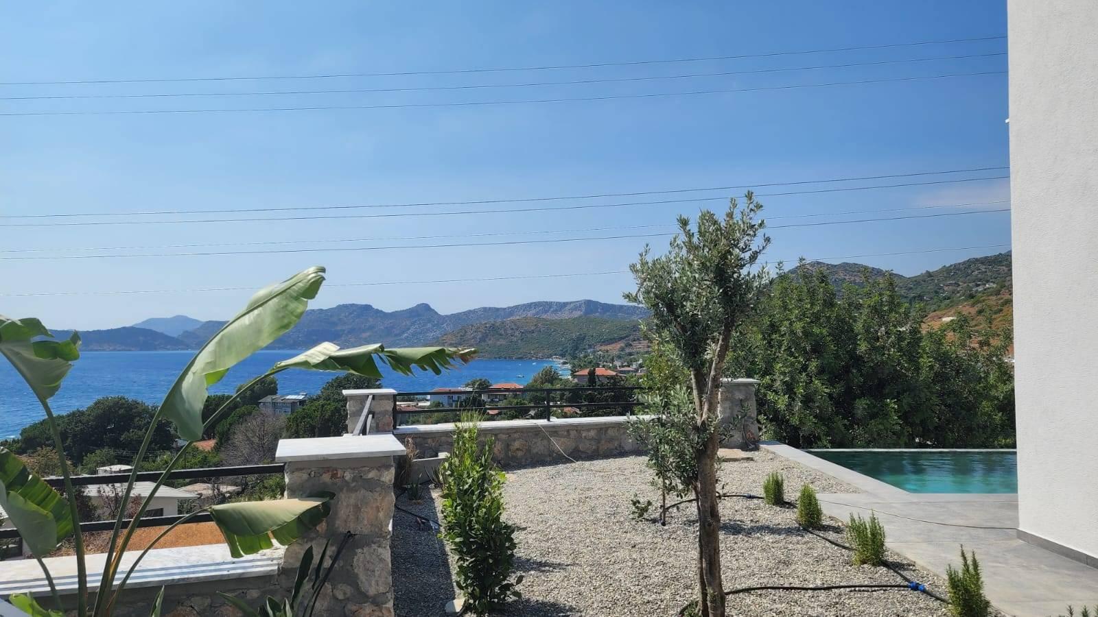 Marmaris Söğüt'te Enfes Deniz Manzaralı, Özel Havuzlu, Şık Villa-43741
