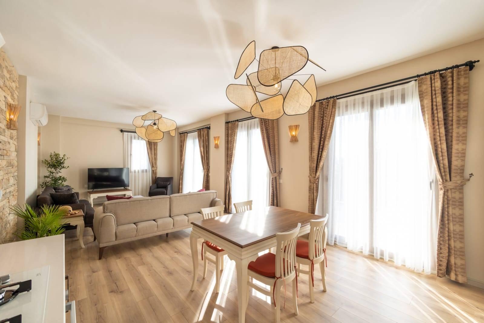 Marmaris Söğüt'te Enfes Deniz Manzaralı, Özel Havuzlu, Şık Villa-43741