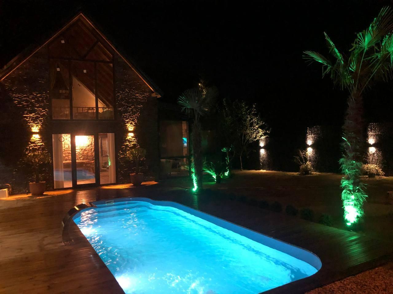 Sapanca Memnuniye'de Özel Havuzlu, Şömineli Villa-39586