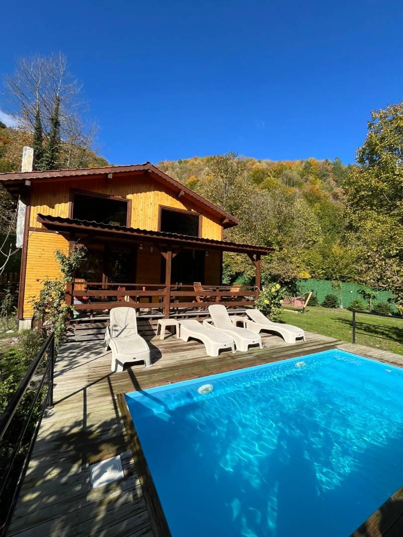 Memnuniye'de Muhteşem Doğa İçerisinde, Isıtmalı Havuzlu, Şık Bungalov-40726